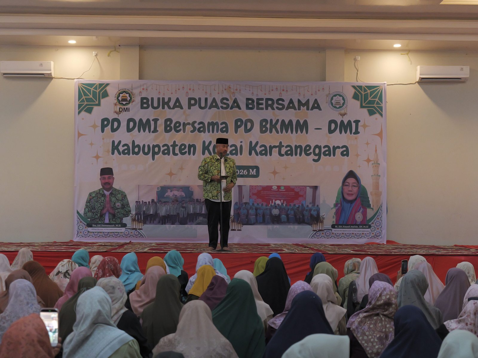 Sambutan Edi Damansyah pada buka bersama oleh pengurus DMI Kabupaten Kutai Kartanegara dan PD BKKM Kutai Kartanegara